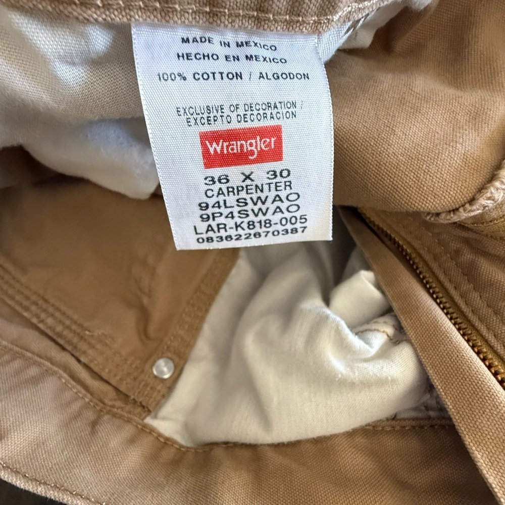 Wrangler Men's Beige Cargo Pants~36x30 - Picture 6 of 7